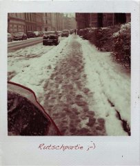 2011_12_22_schneefahrbahn2